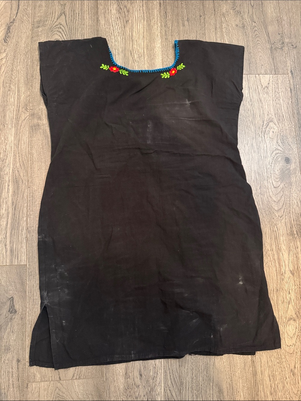 Black Embroidered Floral Cotton Dress - Vibrant Multicolor Detailing - Picture 3 of 4